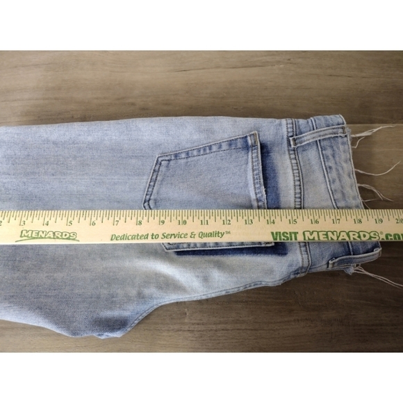 Joe's button fly The Debbie Kamryn high rise straight crop - Picture 11 of 13